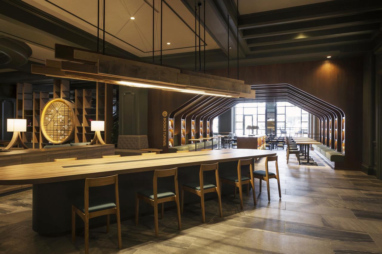 Omo7 Asahikawa By Hoshino Resorts Bagian luar foto The interior of the library