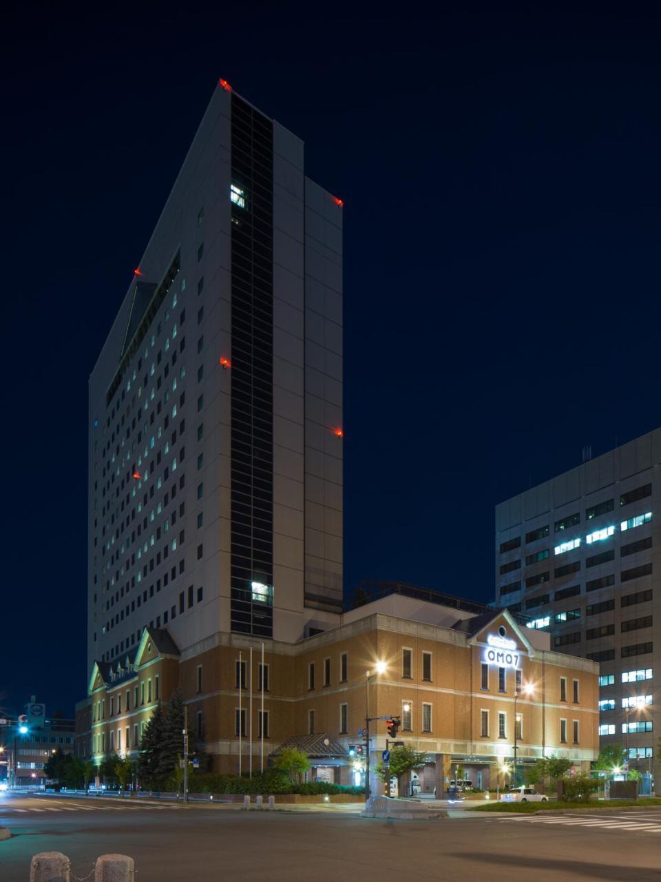 Omo7 Asahikawa By Hoshino Resorts Bagian luar foto The hospital at night